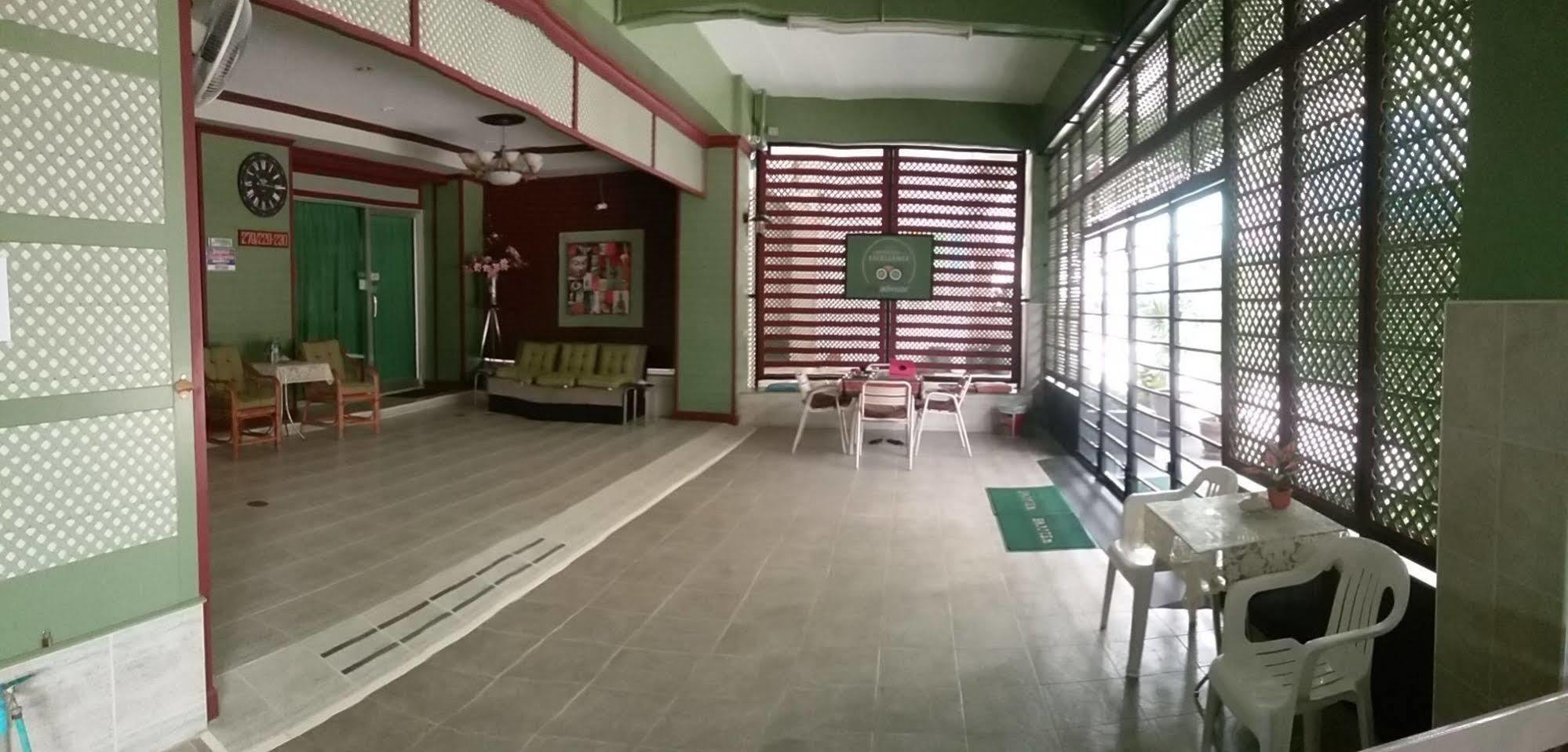 Jomtien Morningstar Guesthouse מראה חיצוני תמונה